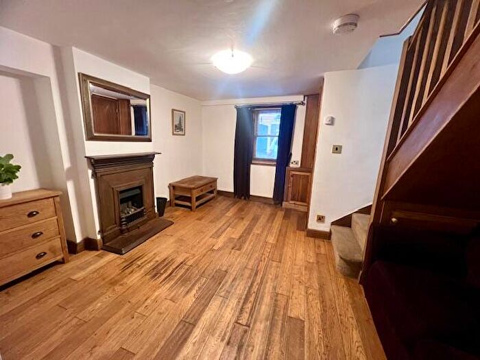 2 Bedroom House To Rent In Heol Fair, Llandaff, Cardiff, CF5