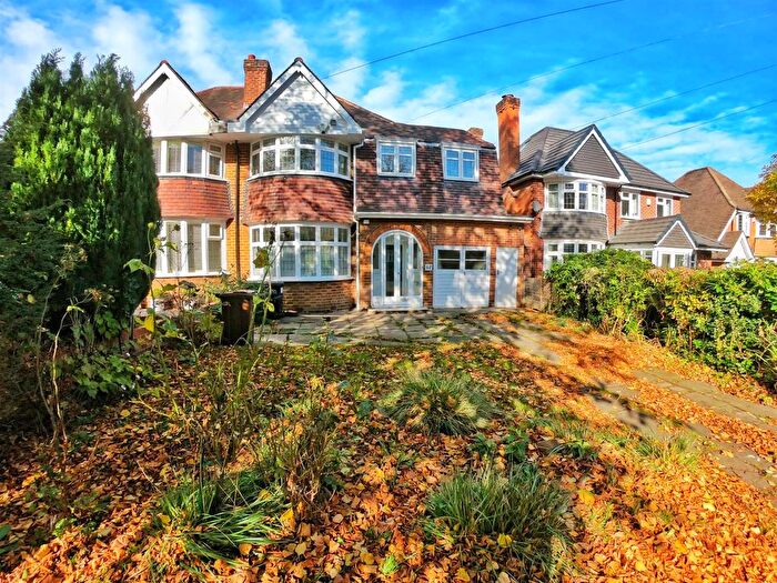 4 Bedroom Property To Rent In Beechwood Park Road, Solihull, B91