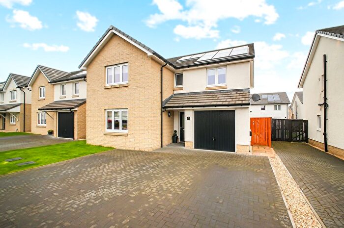 4 Bedroom Detached House For Sale In Silver Arrow Gardens, Kilwinning, KA13
