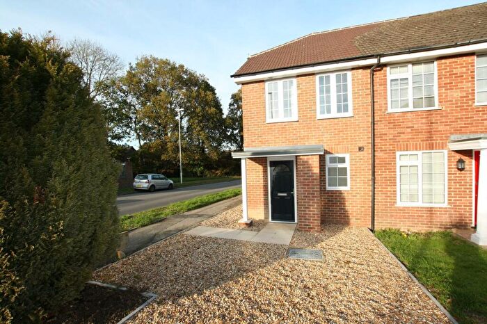 2 Bedroom House To Rent In East Grinstead, West Sussex., RH19