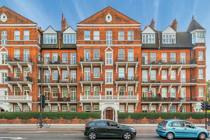 3 Bedroom Flat To Rent In Prince Of Wales Drive, Battersea, London, SW11