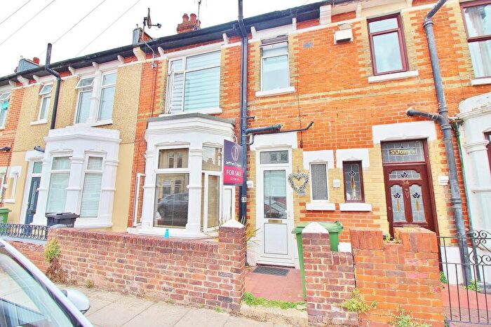 3 Bedroom Terraced House For Sale In Chesterfield Road, Baffins, PO3