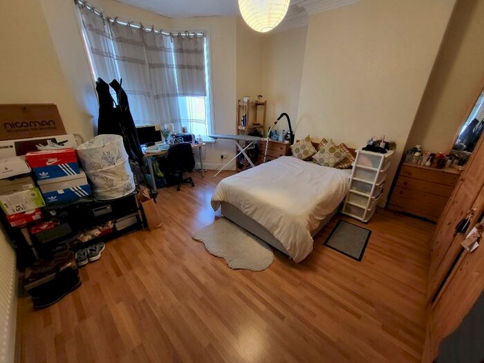 2 Bedroom Ground Flat To Rent In Forsyth Road, Newcastle Upon Tyne, NE2