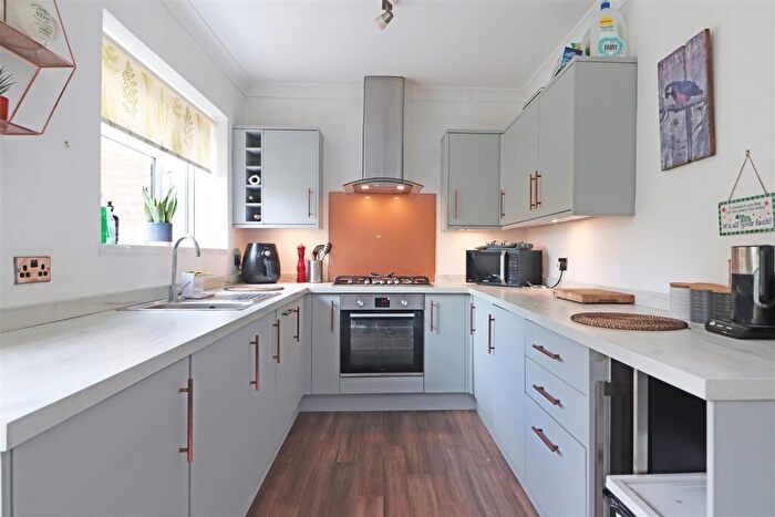 2 Bedroom Semi-Detached House For Sale In Mostyn Terrace, Redhill, RH1