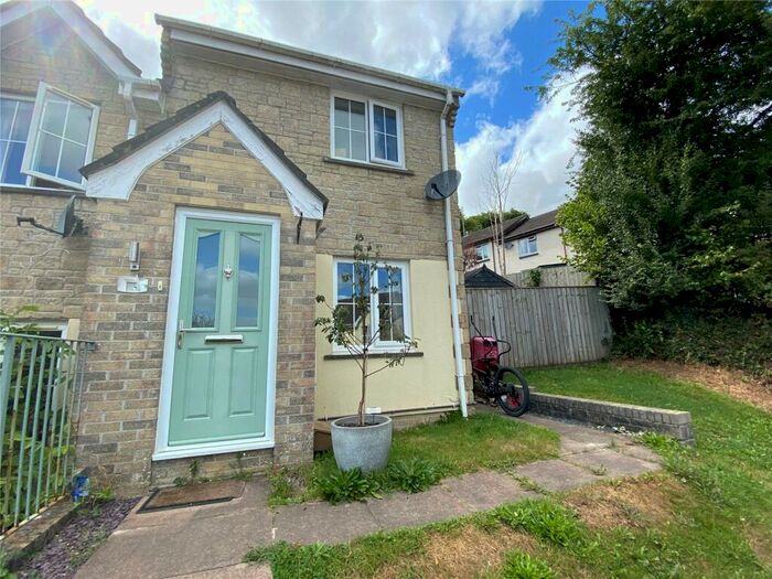 2 Bedroom End Of Terrace House To Rent In Tavistock, Devon, PL19