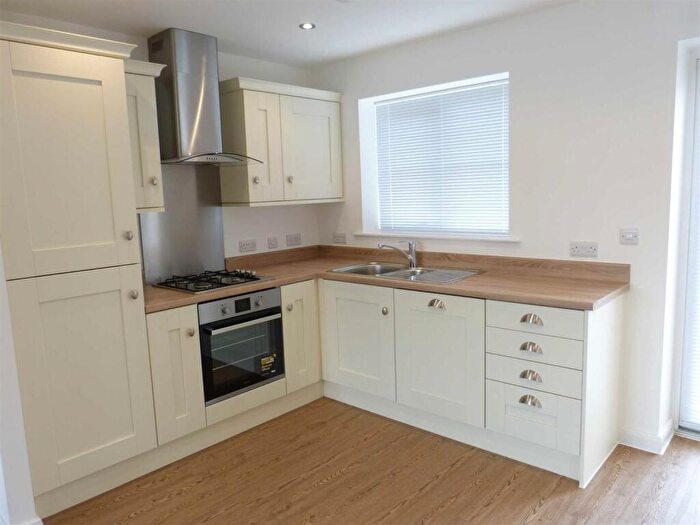2 Bedroom Mews To Rent In Mossy Lea Drive, Glossop, Derbyshire, SK13