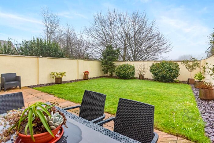 3 Bedroom End Of Terrace House For Sale In Evenwood Close, Pontprennau, Cardiff, CF23