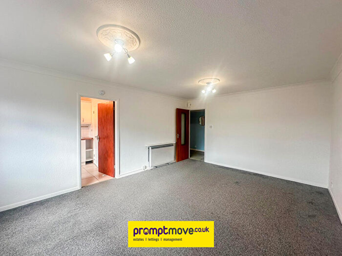 2 Bedroom Flat To Rent In Old Bedford Road Luton, LU2