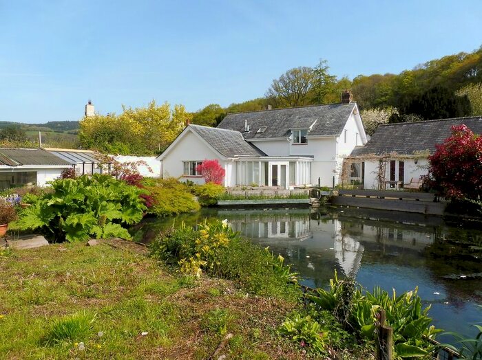 4 Bedroom Detached House For Sale In Great House Street, Timberscombe, Minehead, TA24