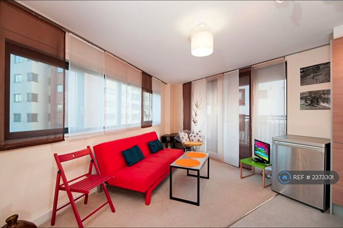 1 Bedroom Flat To Rent In Cottage Road, London, N7