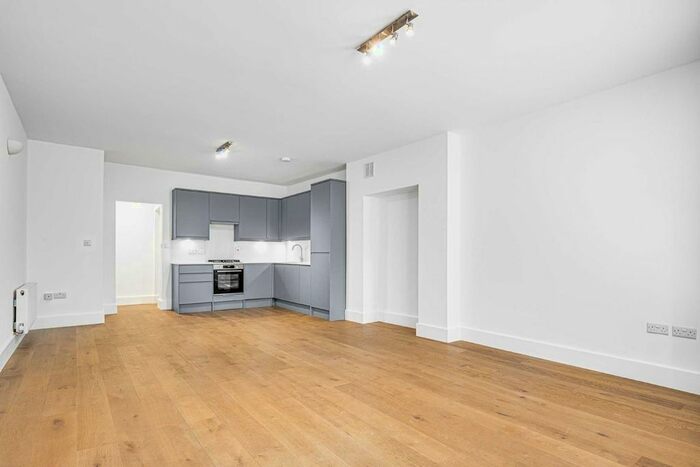 1 Bedroom Flat To Rent In Elgin Avenue, London, W9