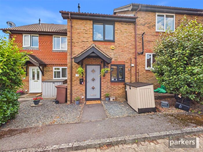 2 Bedroom Terraced House For Sale In Coleridge Close, Twyford, Wokingham, RG10