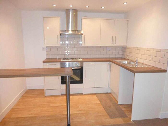 1 Bedroom Flat To Rent In Cardiff Road, Caerphilly, CF83