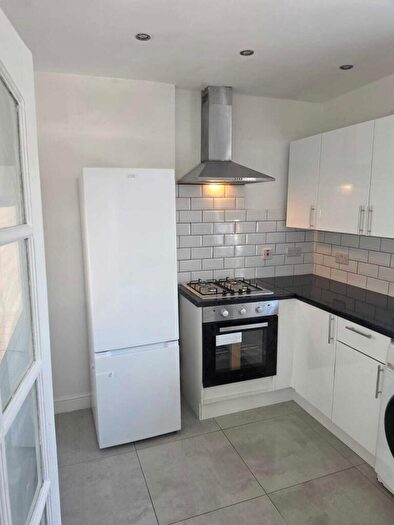 3 Bedroom Semi-Detached House To Rent In St. Andrews Way, Cippenham, Berkshire, SL1