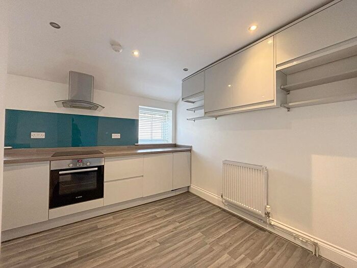 1 Bedroom Flat To Rent In East Parade, Harrogate, HG1