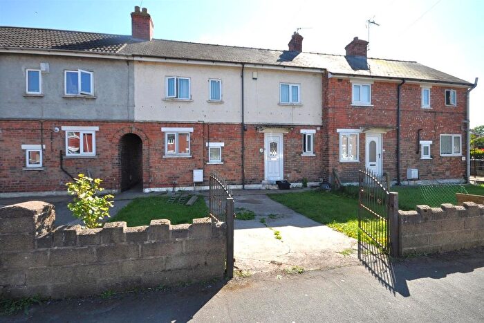 3 Bedroom Terraced House For Sale In High Hazel Road, Moorends, Doncaster, DN8