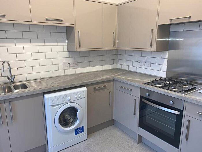 3 Bedroom Maisonette To Rent In Filton Road, Horfield, Bristol, BS7