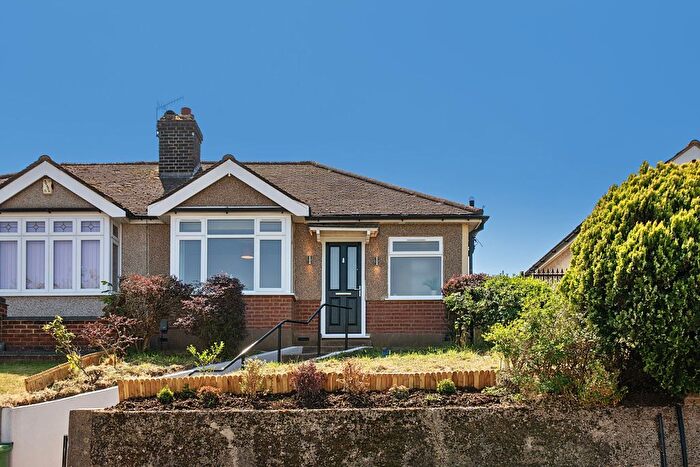 3 Bedroom Bungalow For Sale In Abbey Road, Belvedere, DA17
