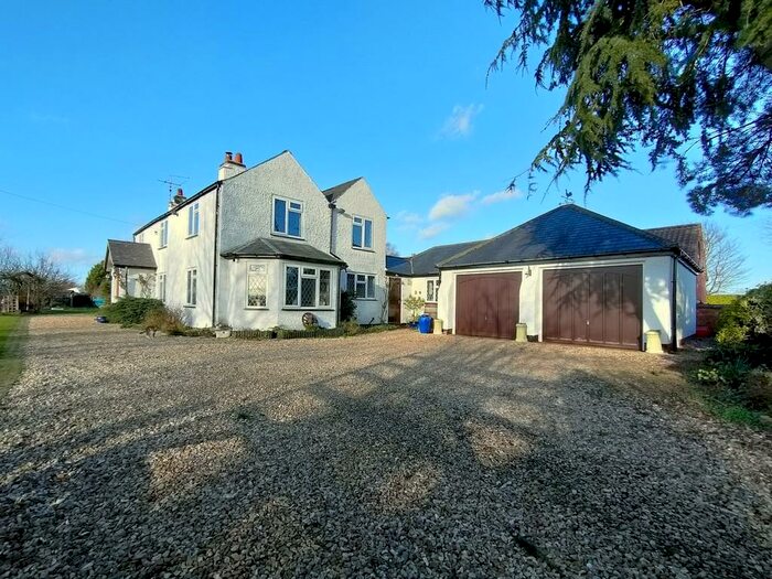 3 Bedroom Farm House For Sale In Six Hills Road, Walton On The Wolds, LE12