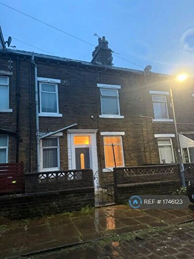 2 Bedroom Terraced House To Rent In Dunkirk Terrace, Halifax, HX1