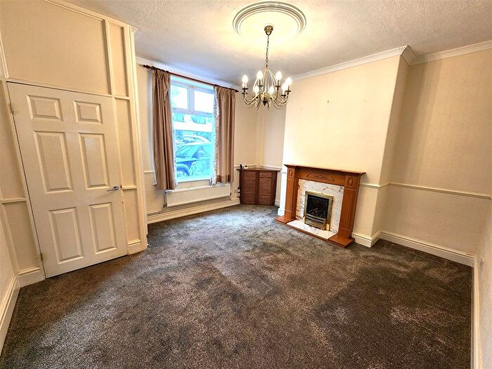2 Bedroom Terraced House To Rent In Bolton Road, Westhoughton, Bolton, BL5