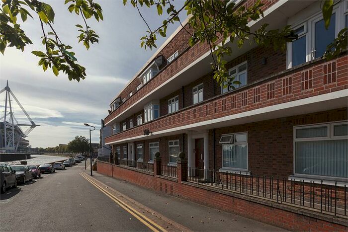 3 Bedroom Apartment To Rent In Parkview Terrace, CF11