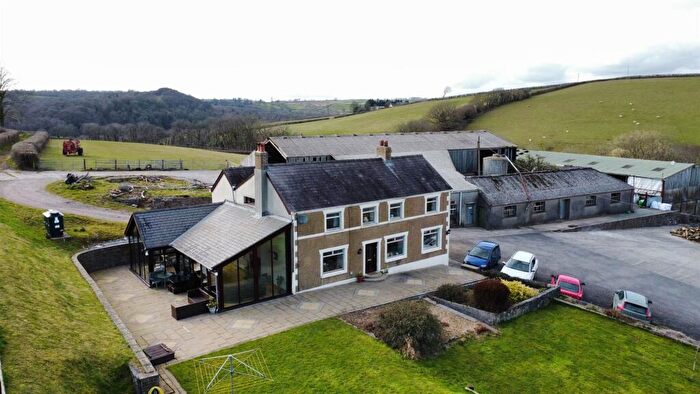 5 Bedroom Farm For Sale In Croesyceiliog, Carmarthen, SA32