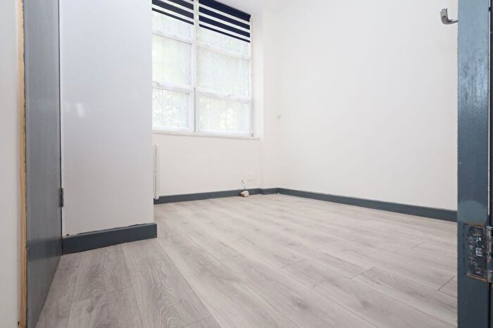 Studio To Rent In Lynmouth Road, London, N16