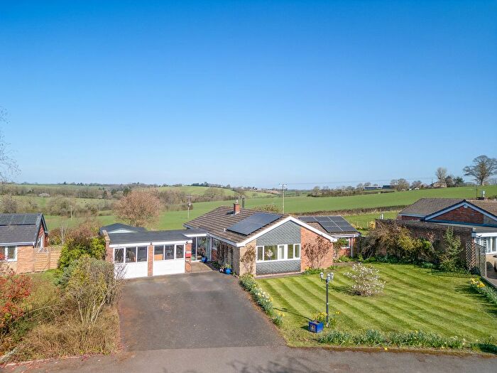 3 Bedroom Detached Bungalow For Sale In Timberdyne Close, Rock, DY14