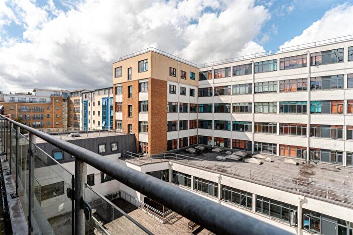 1 Bedroom Detached House To Rent In Centro Charles Street Bristol, BS1