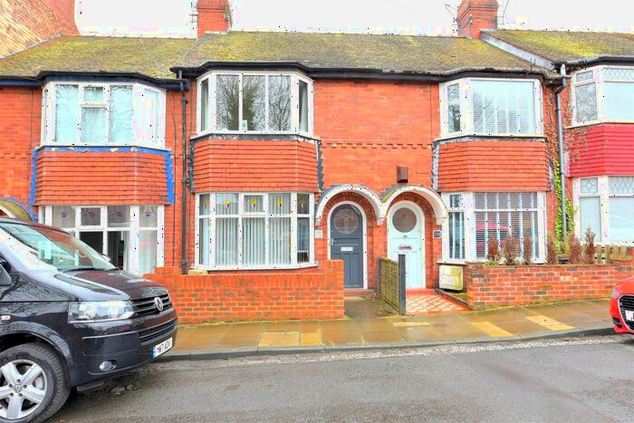 2 Bedroom Terraced House To Rent In South Bank Avenue, York, YO23