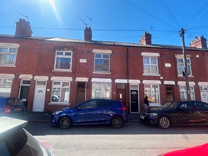 3 Bedroom Terraced House To Rent In Willow Brook Road, Leicester, LE5