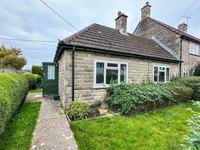 1 Bedroom Semi-Detached Bungalow For Sale In Greens Close, Hullavington, Chippenham, SN14