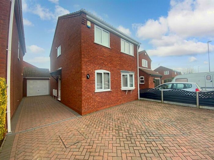 3 Bedroom Detached House To Rent In Wigston Road, Coventry, Warwickshire CV2