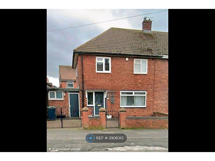 3 Bedroom Semi-Detached House To Rent In Hylton Road, Sunderland, SR4