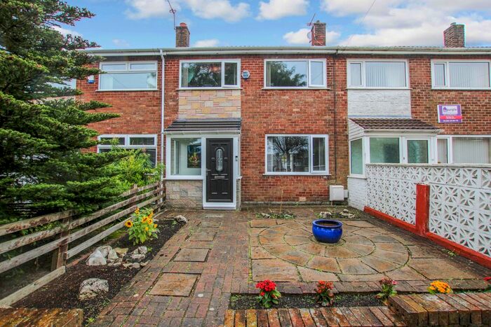 3 Bedroom Semi-Detached House To Rent In Heathfield Drive, Bolton, BL3