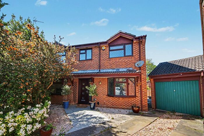 4 Bedroom Detached House For Sale In Adur Close, West End, SO18