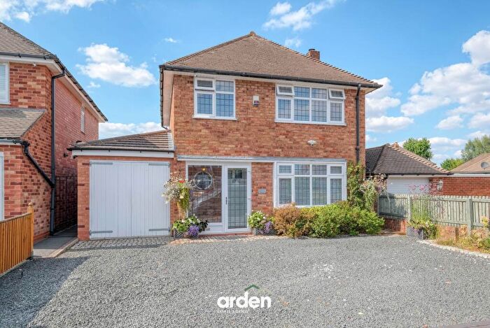 3 Bedroom Detached House For Sale In Regan Avenue, Shirley, B90