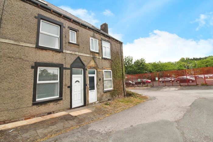 3 Bedroom Terraced House To Rent In Ruskin Street, Stanningley, LS28