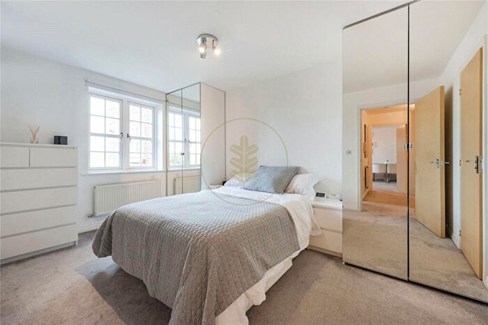 2 Bedroom Apartment To Rent In Marchant Close, Mill Hill, London, NW7