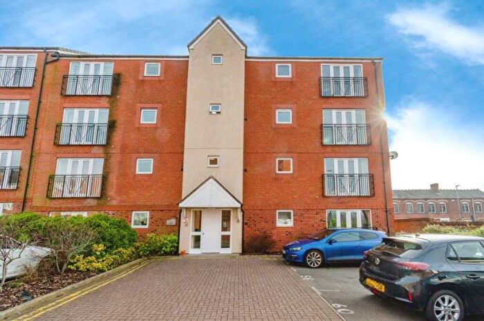 2 Bedroom Flat To Rent In Terret Close, Walsall, WS1