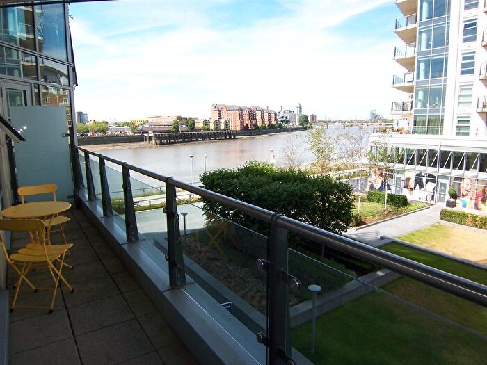 2 Bedroom Flat To Rent In Kingfisher House, Juniper Drive, Wandsworth, SW18