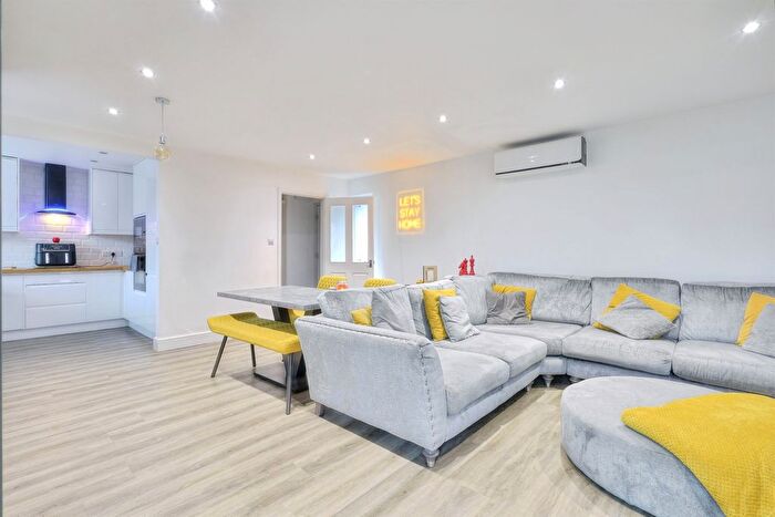 3 Bedroom Semi-Detached House For Sale In Breedon Close, Corby, NN18