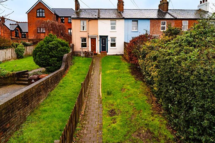 2 Bedroom Terraced House For Sale In George Street, Tunbridge Wells, TN2