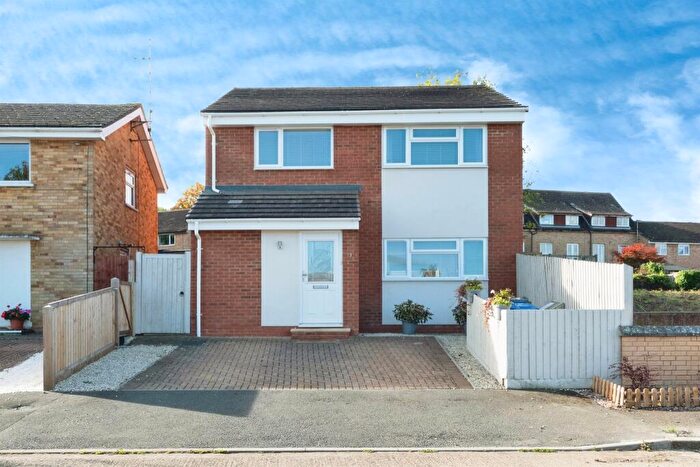 3 Bedroom Detached House For Sale In Sollys Way, Towcester, NN12