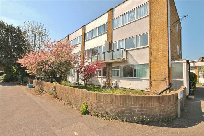 4 Bedroom End Of Terrace House To Rent In Runnymede Court, Egham, Surrey, TW20