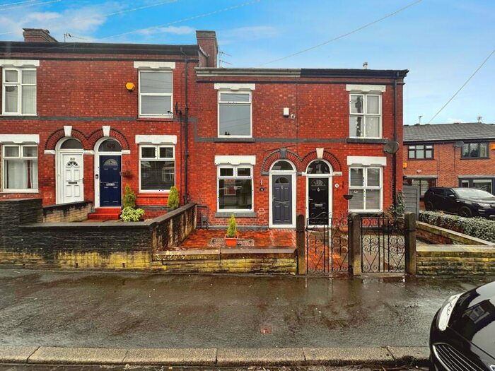 2 Bedroom Terraced House To Rent In Banks Lane, Offerton, Stockport, Cheshire, SK1