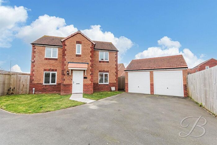 4 Bedroom Detached House For Sale In David Avenue, Bilsthorpe, Newark, NG22