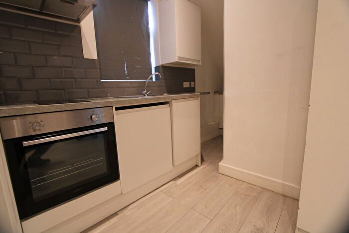 Studio To Rent In Canterbury Road, Croydon, CR0