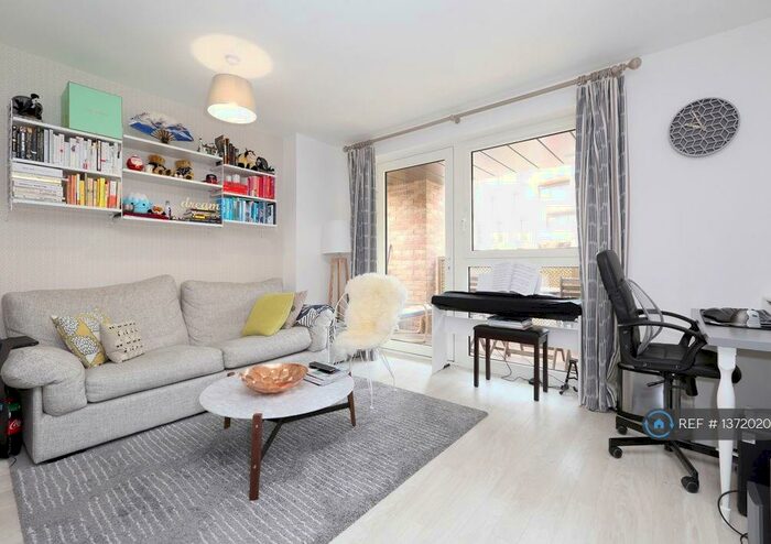 2 Bedroom Flat To Rent In Yeoman Street, London, SE8